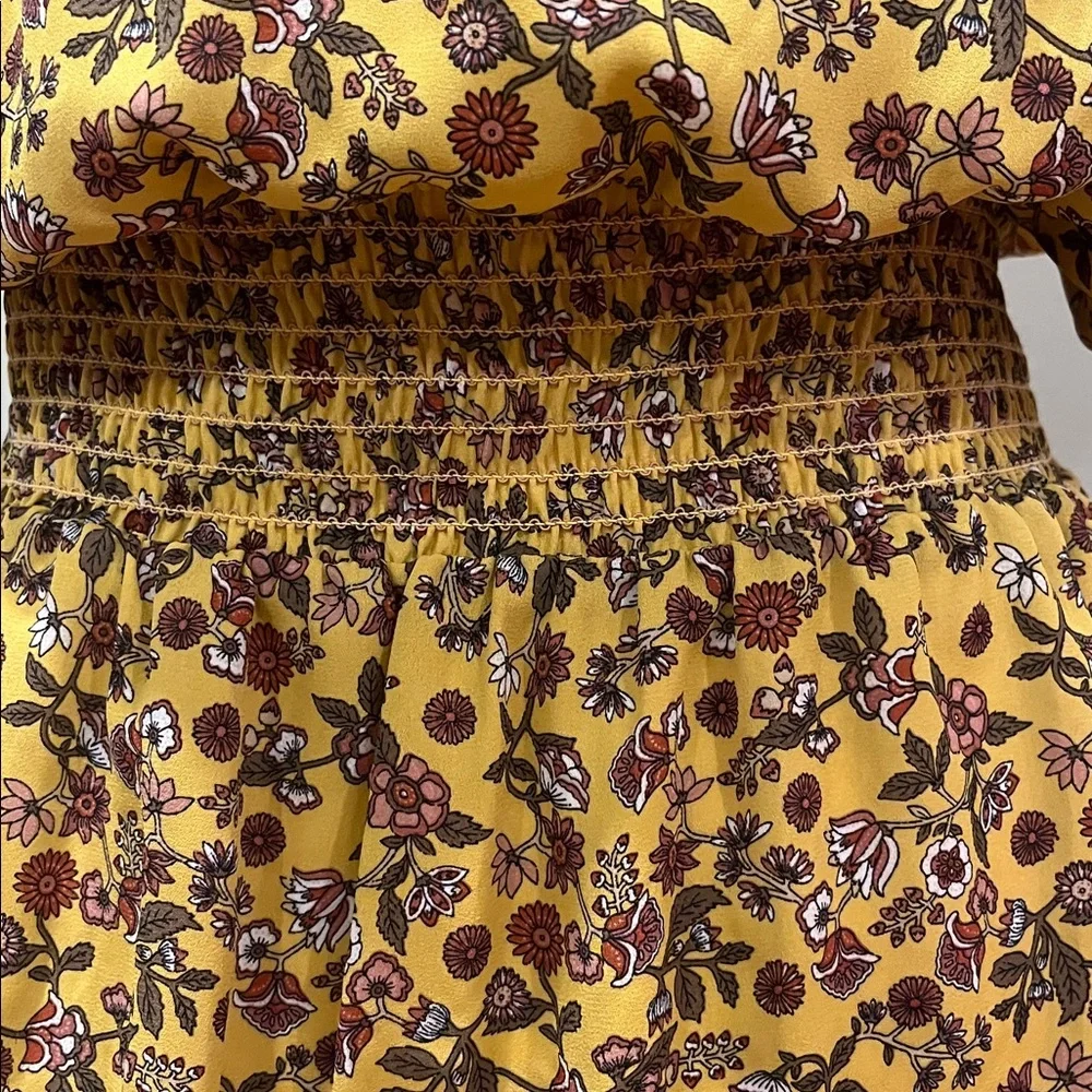 Max Studio Floral Pleated V Neck Tie Waist Blouse Top Size Medium - Picture 6 of 8